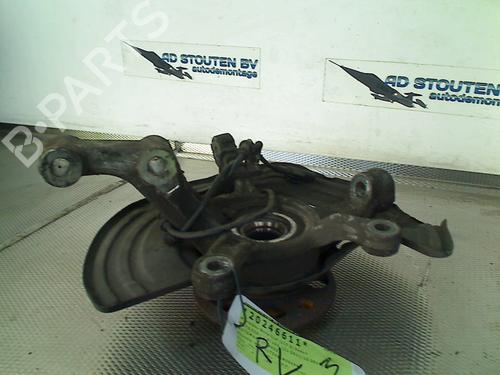 Used Right front steering knuckle MERCEDES-BENZ CLA Coupe (C117) CLA 180 (117.342) (122 hp) 27260884