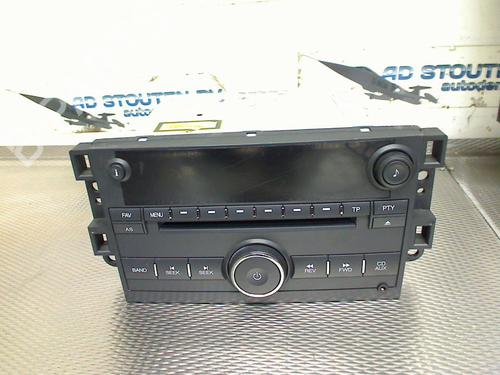 Auto-radio Auto-radio CHEVROLET CAPTIVA (C100, C140) 2.4 (136 hp) 33869090 33869090