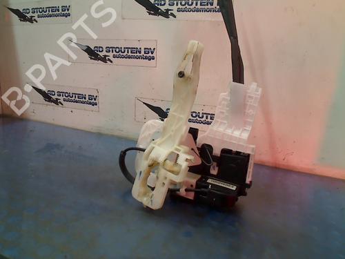 Used Front right lock HYUNDAI ix35 (LM, EL, ELH) 2.0 (163 hp) 13622077