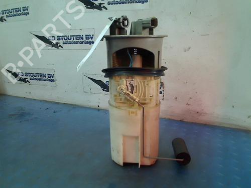Used Fuel pump LAND ROVER FREELANDER I (L314) 2.0 DI 4x4 (98 hp) 11257640