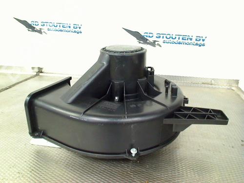 Heater blower motor VW POLO V (6R1, 6C1) 1.2 TDI | BP29273622M62 