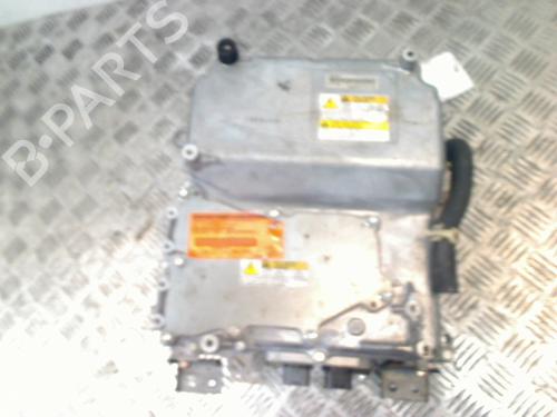 Onduleur/Convertisseur MITSUBISHI OUTLANDER III (GG_W, GF_W, ZJ, ZL, ZK) Plug-in Hybrid (GG2W) (200 hp) 13123092