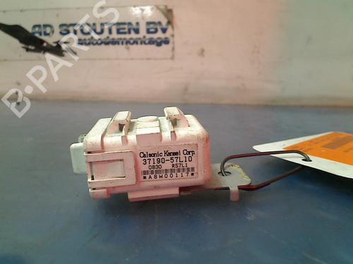 Used Electronic module SUZUKI KIZASHI (FR) 2.4 4x4 (A6B424) (178 hp) 11302230