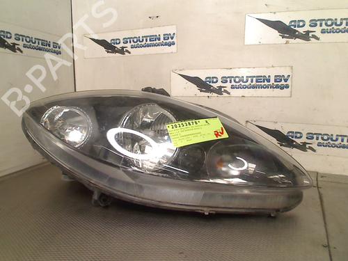 Used Right headlight SEAT ALTEA (5P1) 1.6 (102 hp) 28124885