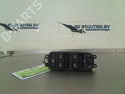Used Left front window switch VOLVO V50 (545) 2.0 D (136 hp) 24202970
