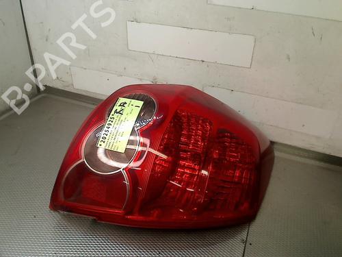 Used Right taillight TOYOTA AURIS (_E15_) 1.6 (ZRE151_, ZRE151R) (124 hp) 30960250