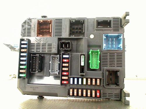 Fuse box PEUGEOT 208 I (CA_, CC_) 1.6 HDi | BP25626037E1 