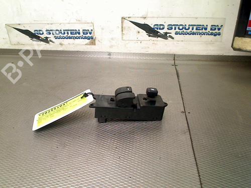 Used Left front window switch MITSUBISHI COLT VI (Z3_A, Z2_A) 1.1 (Z31A, Z32A) (75 hp) 31915790