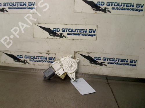 left-front-window-motor-mercedes-benz-c-class-w204-2007-2008-2009-2010-2011-2012-2013-2014-2015-36116026 main image