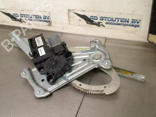 Rudehejsemekanisme ventre foran RENAULT MEGANE III Grandtour (KZ0/1) 1.5 dCi (KZ09, KZ0D, KZ1G, KZ29, KZ14, KZ1W, KZ10, KZ1F,... (110 hp) 30922037