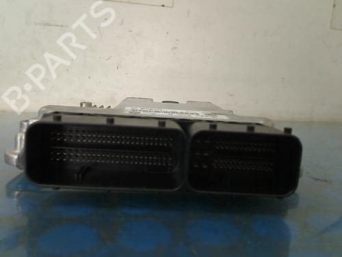 Used Engine control unit (ECU) BMW 1 (F20) 114 d (95 hp) 11327475