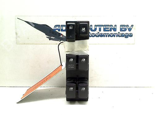 Used Left front window switch KIA SPORTAGE II (JE_, KM_) 2.7 V6 4WD (175 hp) 11305080