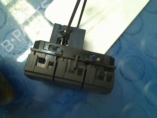 Switch PEUGEOT 508 I (8D_) 2.0 BlueHDi 150 | BP13217390I30 