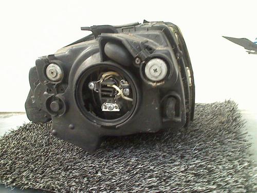 Right headlight KIA SORENTO I (JC) 2.4 | BP23270354C29 
