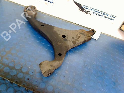 Used Right front suspension arm HYUNDAI i30 (FD) 1.6 CRDi (116 hp) 17677405
