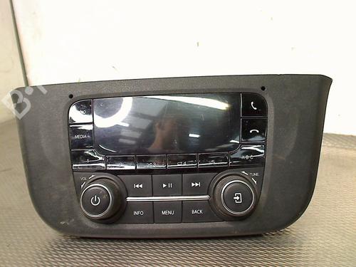 Used Display monitor Display monitor IVECO DAILY VI Van 33S16, 35S16, 35C16, 38S16, 40C16, 42S16, 50C16 (156 hp) 36467031 36467031