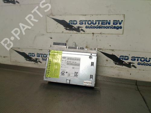 Used Radio PEUGEOT 308 II (LB_, LP_, LW_, LH_, L3_) 1.6 HDi (92 hp) 30459252