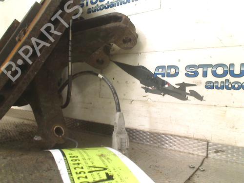 Left front steering knuckle PEUGEOT PARTNER Box Body/MPV 1.6 HDi / BlueHDi 75 | BP29418266M25 