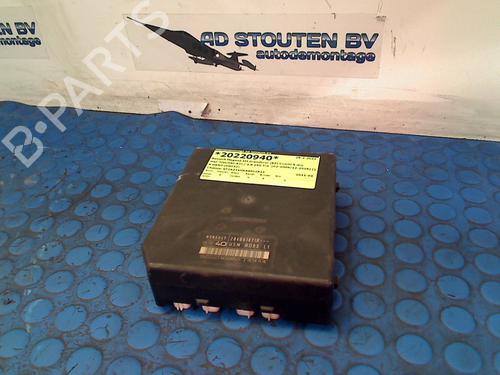 Zekeringkast RENAULT MEGANE III Grandtour (KZ0/1) 1.4 TCe (KZ0F, KZ1V) (130 hp) 13520296