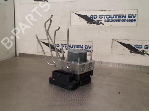 Used ABS pump DACIA SANDERO II TCe 90 (B8M1, B8MA, B8AC) (90 hp) 31256794