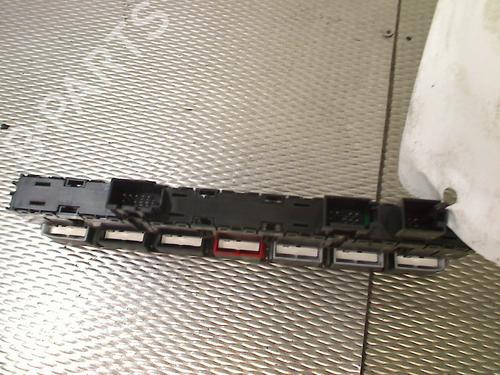 Warning switch SKODA FABIA III (NJ3) 1.2 TSI | BP35946748I22 - Image 4