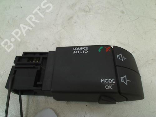 Used Switch DACIA DOKKER Express Box Body/MPV 1.5 dCi 75 / Blue dCi 75 (FEJW, FEAH) (75 hp) 13544666