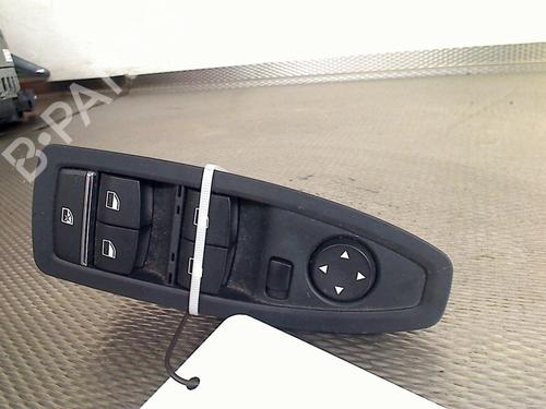 Left front window switch BMW 1 (F20) 118 i | BP32382300I27 - Image 3