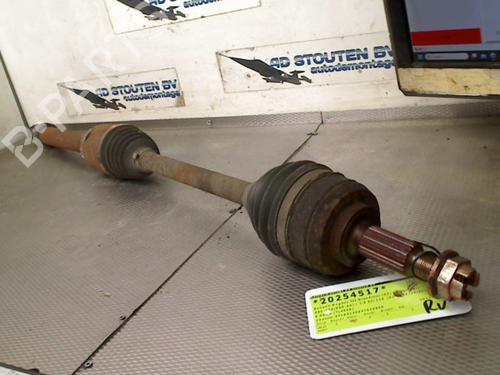 Used Right front driveshaft RENAULT MEGANE III Grandtour (KZ0/1) 1.5 dCi (KZ09, KZ0D, KZ1G, KZ29, KZ14, KZ1W, KZ10, KZ1F,... (110 hp) 31360729