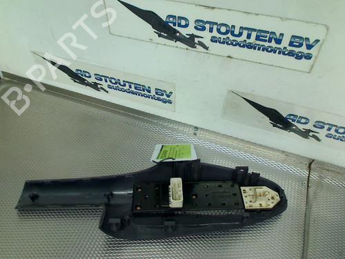 Left front window switch HYUNDAI TUCSON (JM) 2.0 | BP31306721I27