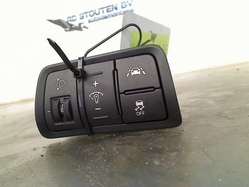Switch HYUNDAI i20 II (GB, IB) 1.0 T-GDI | BP23399919I30 