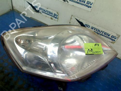 Used Right headlight FIAT FIORINO Box Body/MPV (225_) 1.3 D Multijet (95 hp) 23146040