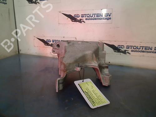 Used Engine mount VW GOLF SPORTSVAN VII (AM1, AN1) 1.2 TSI (86 hp) 13576146