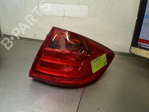 Used Right taillight BMW 3 Touring (F31) 316 i (136 hp) 32982382