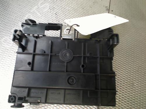 Fuse box CITROËN C5 III Break (RW_) 1.6 THP 155 | BP33448536E1 - Image 4