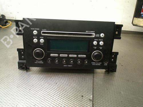 Used Radio SUZUKI GRAND VITARA II (JT, TE, TD) 1.6 All-wheel Drive (JB416) (106 hp) 31847252