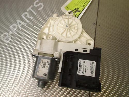 Left front window motor VW GOLF VI (5K1) 1.4 TSI | BP32519641E21 