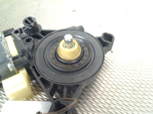 Right front window motor AUDI Q2 (GAB, GAG) 1.4 TFSI | BP38986136E20 - Image 2