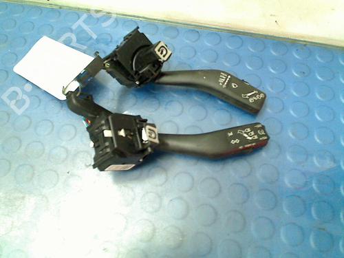 Used Steering column stalk SEAT ALTEA XL (5P5, 5P8) 1.6 TDI (105 hp) 11258556