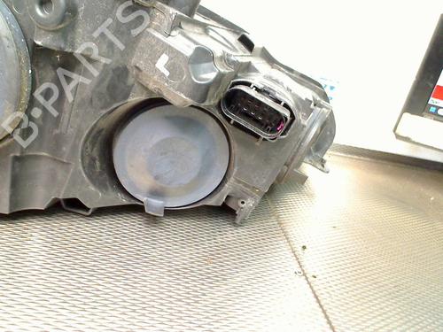 Right headlight FORD FOCUS III Turnier 1.0 EcoBoost | BP29158030C29 