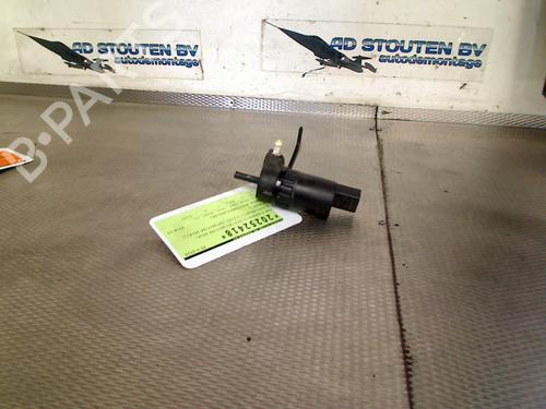 Used Washer pump OPEL CROSSLAND X / CROSSLAND (P17, P2QO) 1.2 (75) (110 hp) 28450064