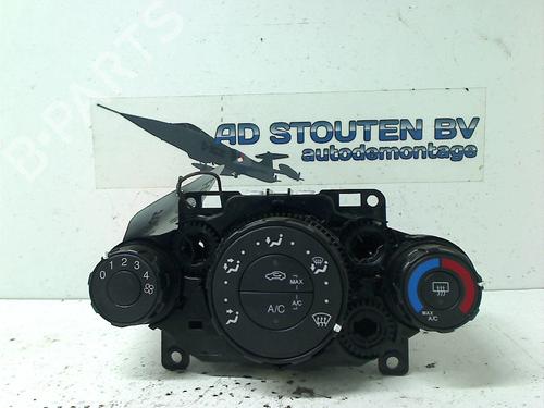 Used Climate control FORD FIESTA VI (CB1, CCN) 1.0 (80 hp) 11301027
