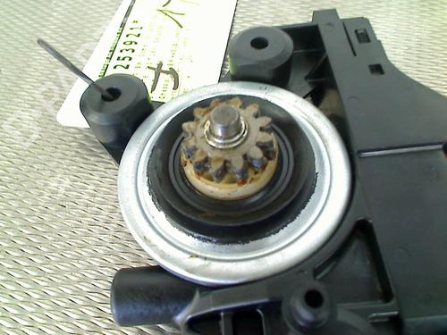 Left front window motor VOLVO V70 III (135) 2.0 T | BP28118128E21 
