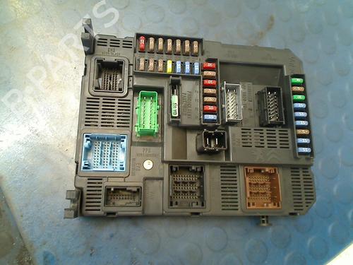 Fuse box PEUGEOT 208 I (CA_, CC_) 1.2 VTI 82 | BP12980516E1 