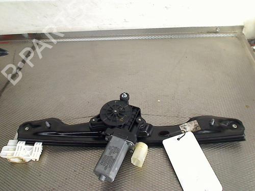 Alzacristallo posteriore sinistro BMW 1 (F20) 118 i (136 hp) 32382291