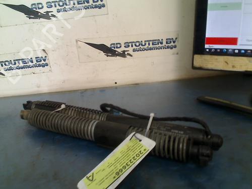 Used Right rear shock absorber BMW 5 (G30, F90) 530 i Mild-Hybrid (252 hp) 15384982