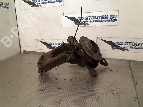 Achsschenkel links vorne für PEUGEOT 107 (PM_, PN_) 1.0 (68 hp) 29501948