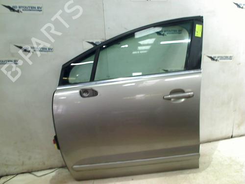 Used Left front door PEUGEOT 5008 (0U_, 0E_) 1.6 16V (120 hp) 30519534