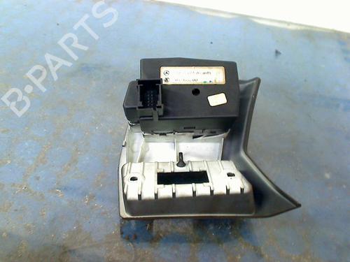 Headlight switch MERCEDES-BENZ S-CLASS (W220) S 320 (220.065, 220.165) | BP15944639I24 