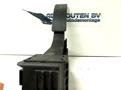 Pedal MERCEDES-BENZ M-CLASS (W164) ML 320 CDI 4-matic (164.122) | BP13123523I4 