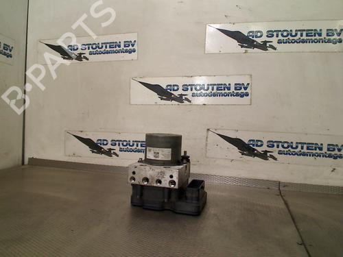 Used ABS pump PEUGEOT PARTNER Box Body/MPV 1.6 HDi / BlueHDi 75 (75 hp) 29418261